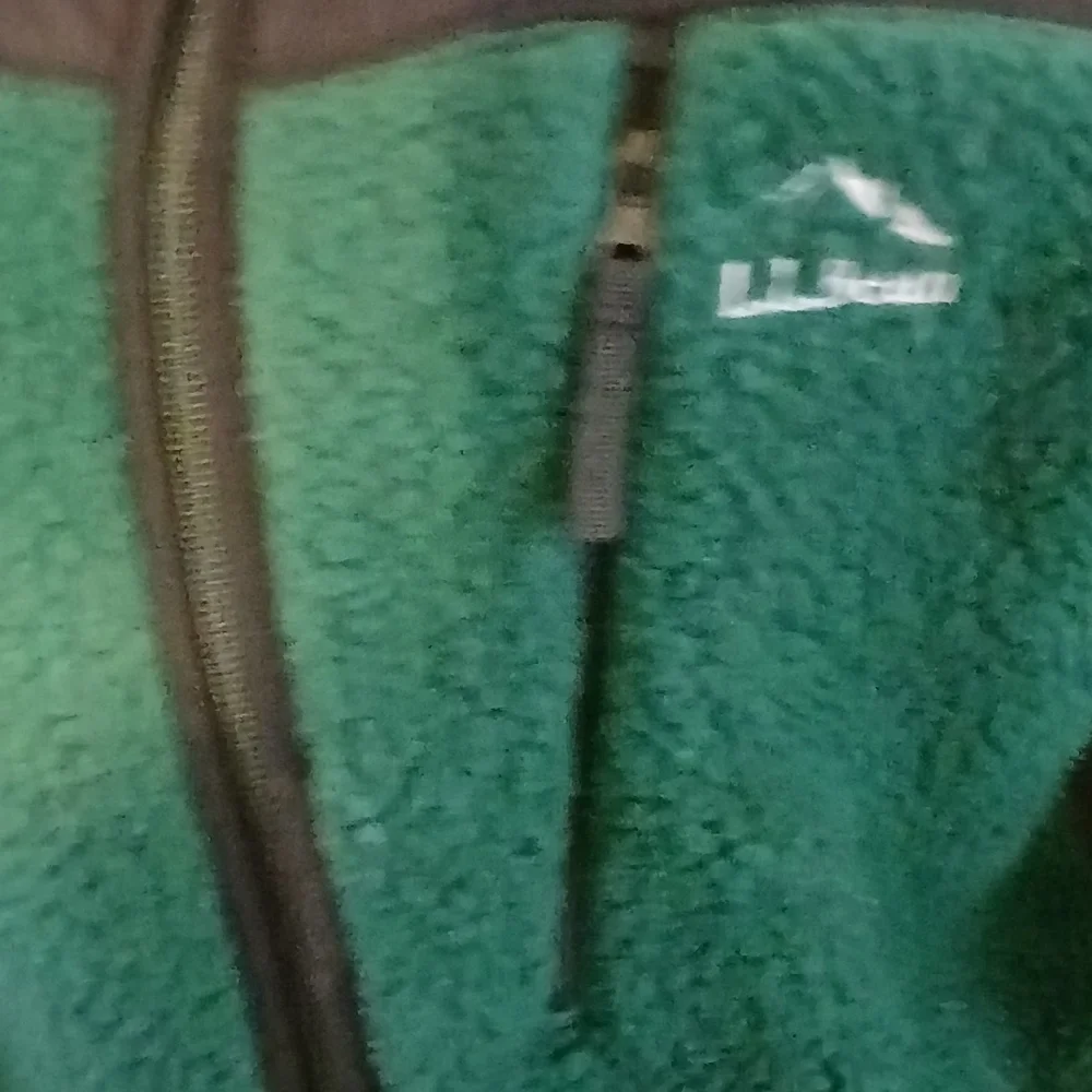 L.L. Bean Men's windproof fleece jacket, Green /Black POLARTEC Full Zip LG-REG